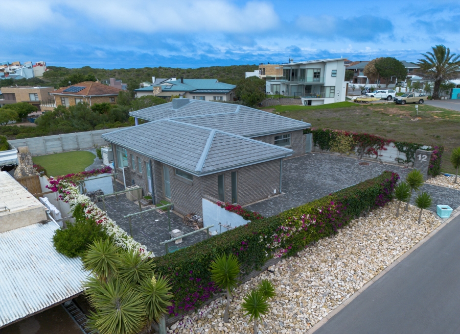 3 Bedroom Property for Sale in Stilbaai Wes Western Cape